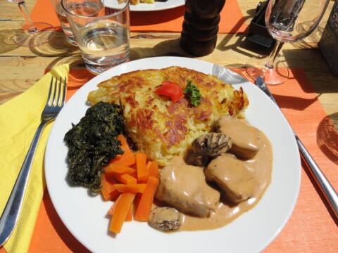 roesti_fleisch_und_gemuese.jpg